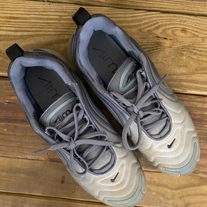 Nike Air Max 720 Gray (Big Kids 6.5Y)